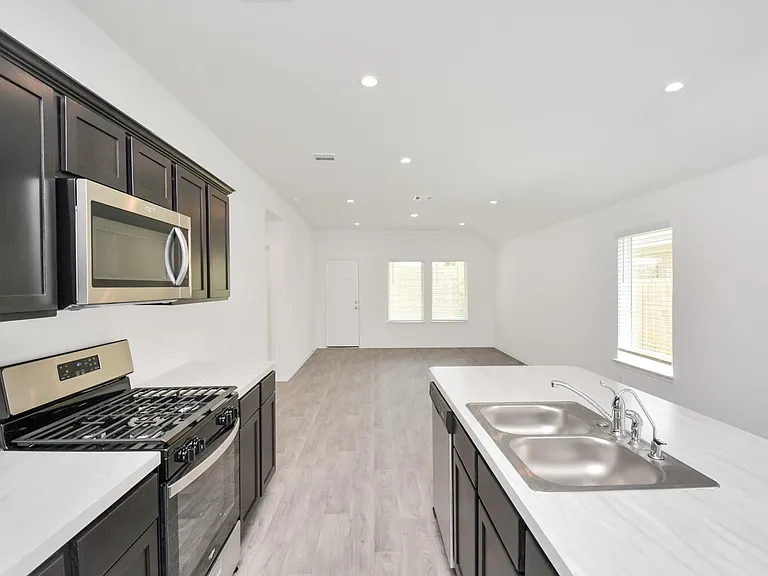 23133 Teakwood Hills Dr — Photo 1