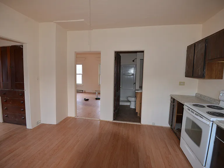 Johnson Village Apartments, LLC — Photo 7