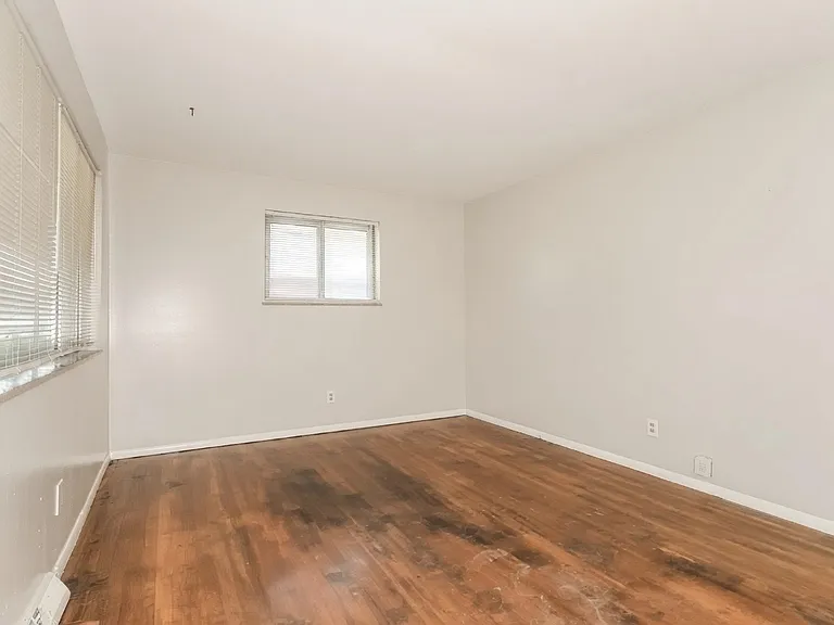 1235 Senate Dr #MAIN — Photo 1