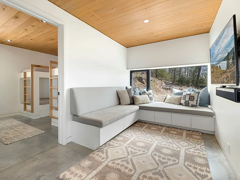 8463 Tanglewood Rd #ID1221905P — Photo 17