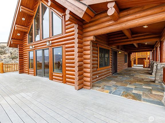 5th image of 45500 Chardonnie Lane N