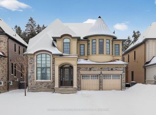 29 Calla Trl, Aurora, ON L4G 3Z5