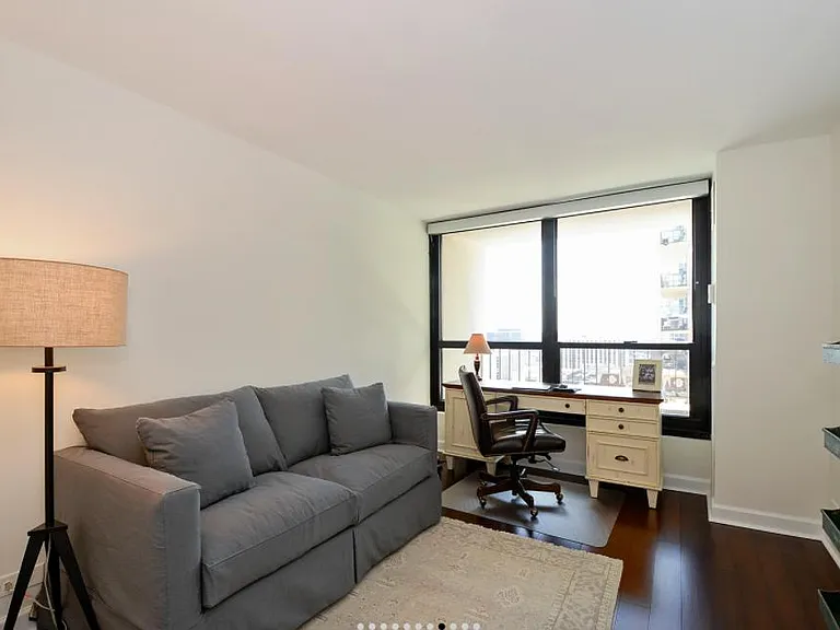 1030 N State St #15B — Photo 5