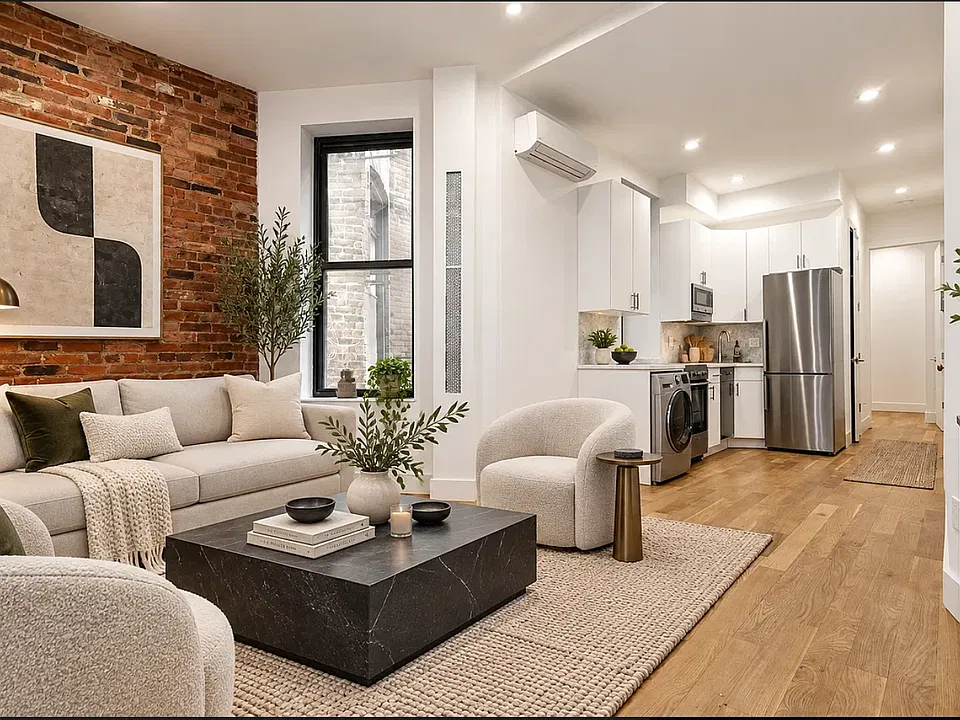 254 Broome St #3A
