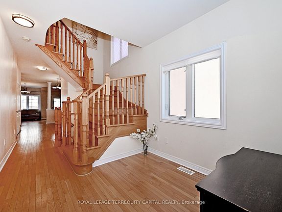 5th image of 70 Lealinds Rd