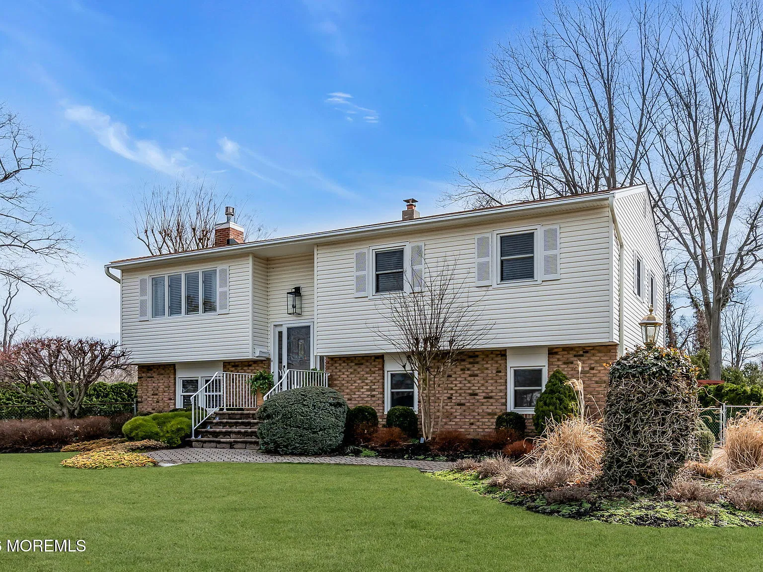 3 bed, $4,000 — Photo 2