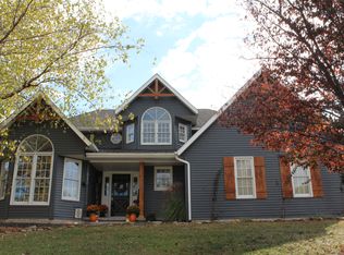 512 N 42nd St, Mount Vernon, IL 62864