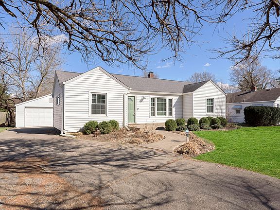 2nd image of 6721 Evanston Ave