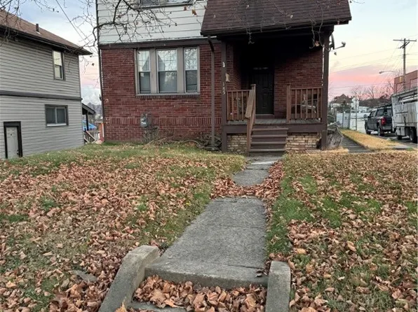 185 Carnegie Ave, Clairton, PA 15025