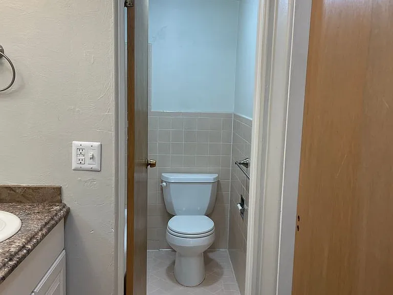 2155 S Josephine St — Photo 14