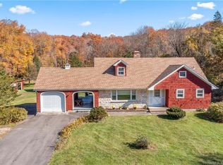 109 Maple St, Seymour, CT 06483