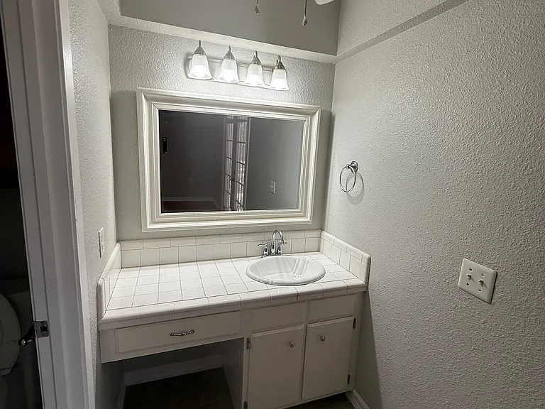 12410 La Lira Dr — Photo 17