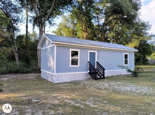 168 Dixie Lake Rd, Folkston, GA 31537