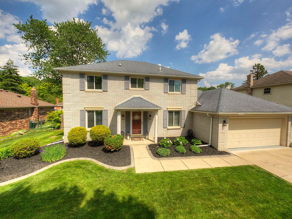 14472 Westbrook St, Livonia, MI 48154 Zillow