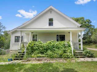 1028 19th St NW, Cedar Rapids, IA 52405