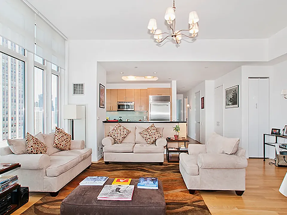 325 5th Ave #43D