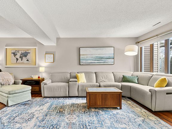 5th image of 5 York Road