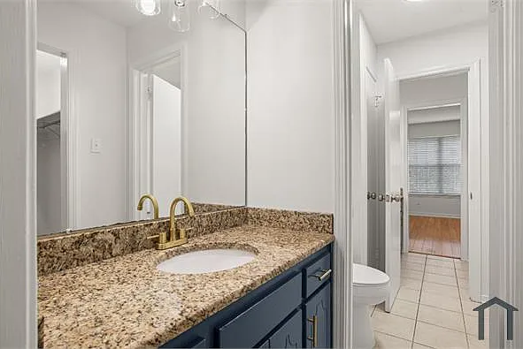 981 Dickenson Ave — Photo 13