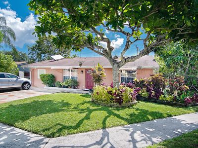 2600 W 28th Street, Riviera Beach, FL, 33404
