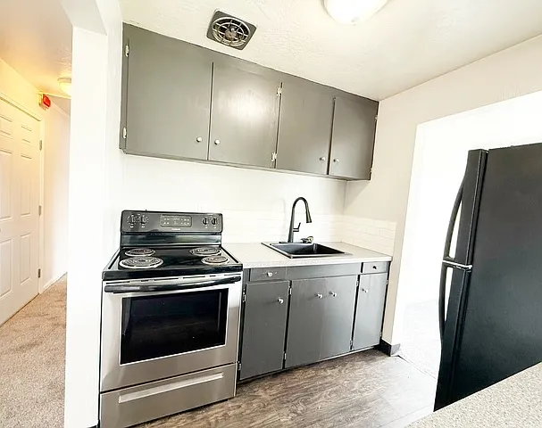 1104 Pacific Ave — Photo 13