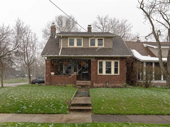 662 Johnson Ave, Bedford, OH 44146
