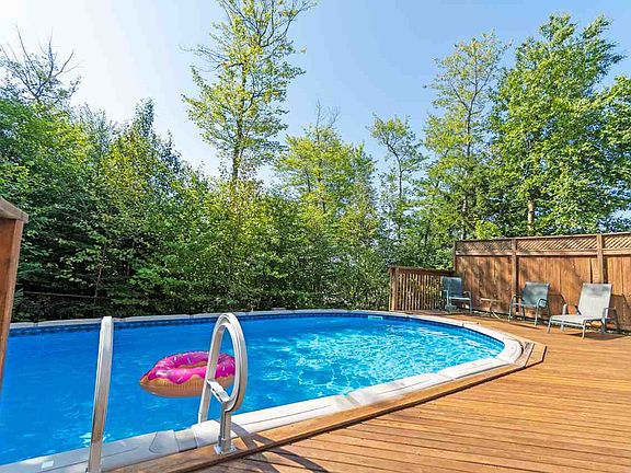5th image of 325 Portland Hills Dr