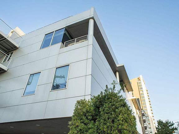 5th image of 3203 McKinney Ave #B