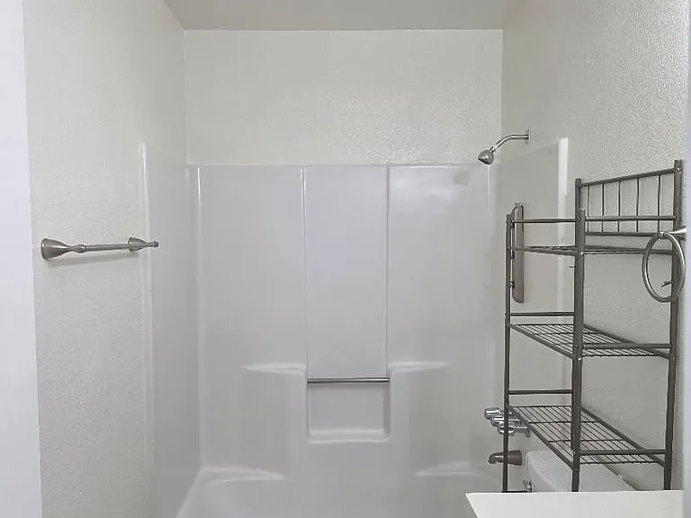 4326 W 142nd St #8 — Photo 16