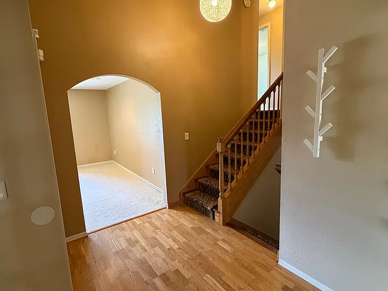 15802 SE 47th St — Photo 21
