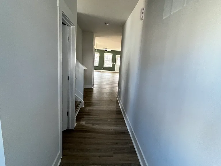 335 Beacon Dr — Photo 16