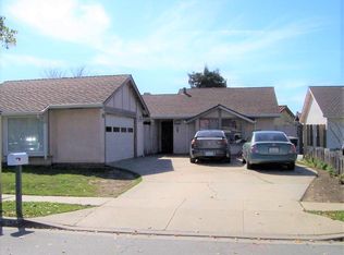 663 Surrey Way, Salinas, CA 93905