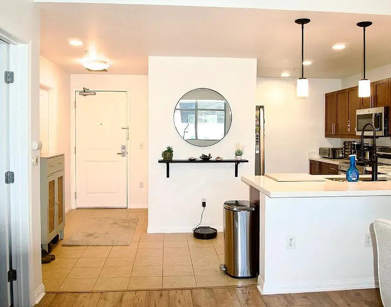 206 Park Blvd, unit 206 — Photo 4