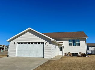 531 Riverwood Dr, Detroit Lakes, MN 56501