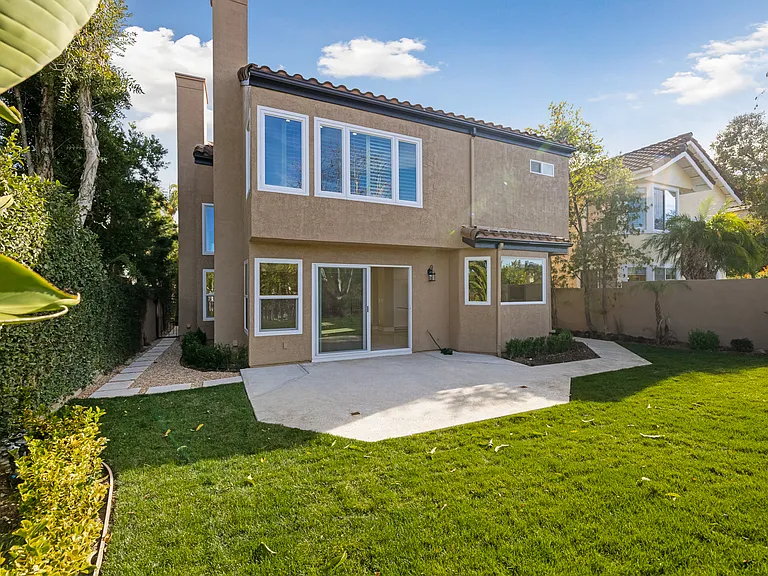 24675 Vista Cerritos — Photo 44
