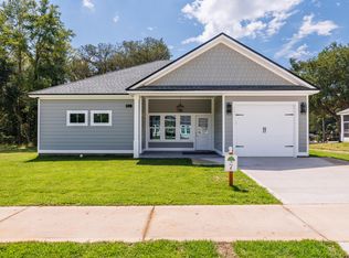 26 Shebbi Ln, Freeport, FL 32439