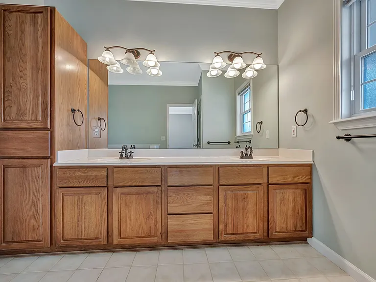 1576 Old Hillsboro Rd — Photo 26