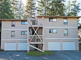 14014 61st Pl W APT D, Edmonds, WA 98026