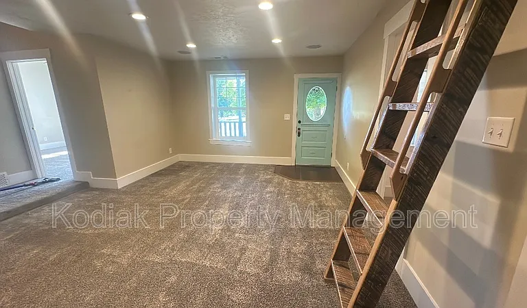 312 N 100 E — Photo 5