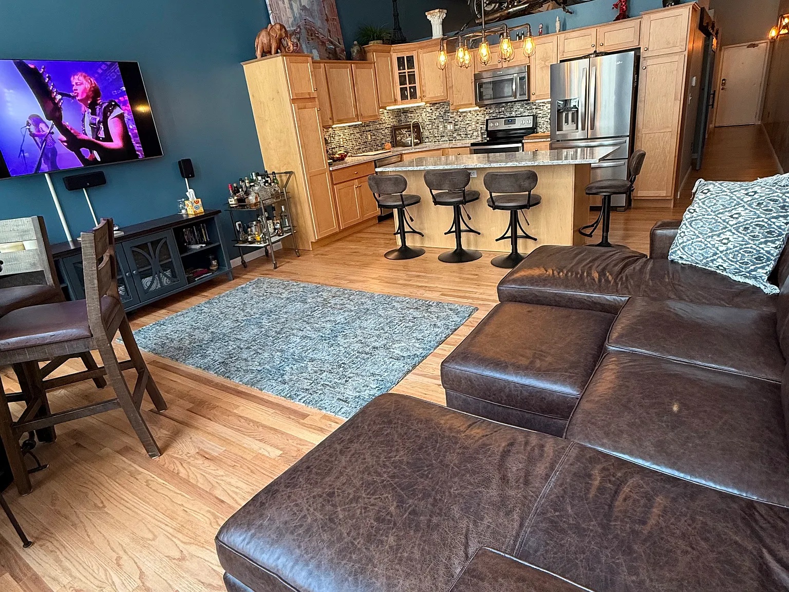 1555 California St — Photo 4