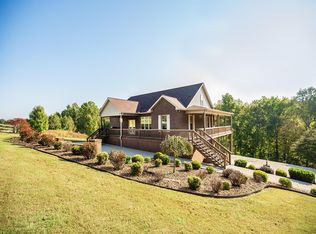 2326 Daniels Rd, Greenbrier, TN 37073