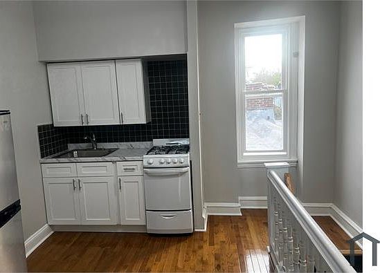 1st image of 7124 Germantown Ave #3