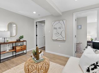 901 L St NE #B, Washington, DC 20002