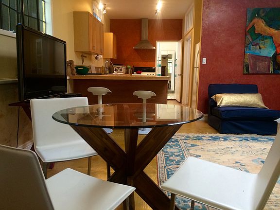 4th image of 2918 Ledgewood Dr #1