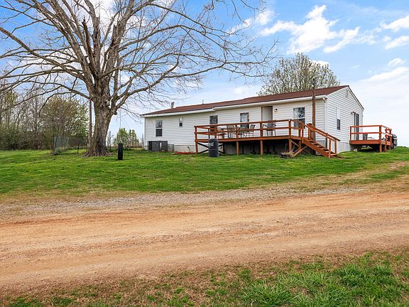 2nd image of 2906 Bybee Branch Rd