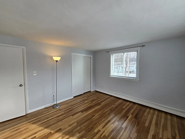 194 Lincoln St #4 — Photo 9