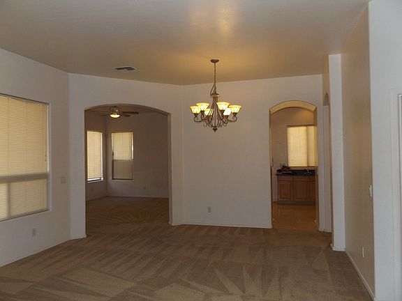 4th image of 2526 E Remington Pl