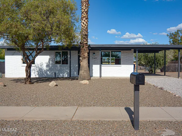 7149 E Freestone Dr, Tucson, AZ 85730