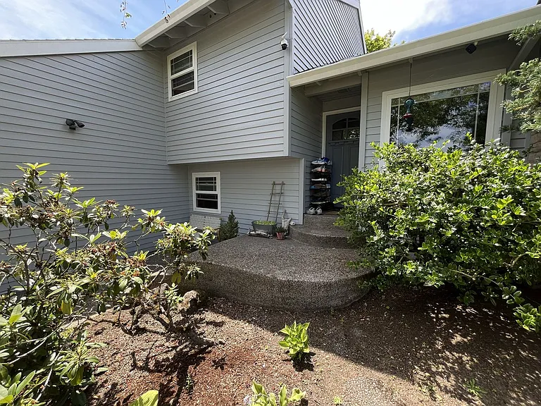 1195 NW 122nd Ave — Photo 5