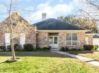 105 Claremont Cir, Lafayette, LA 70508