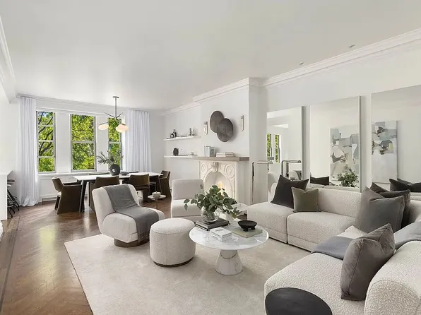36 Gramercy Park E APT 2N, New York, NY 10003